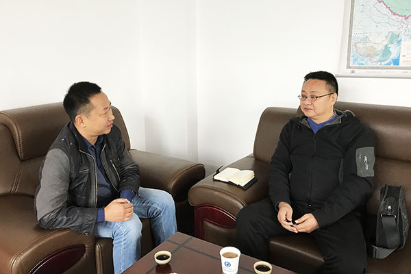 产业协会秘书长杨静来我司考察